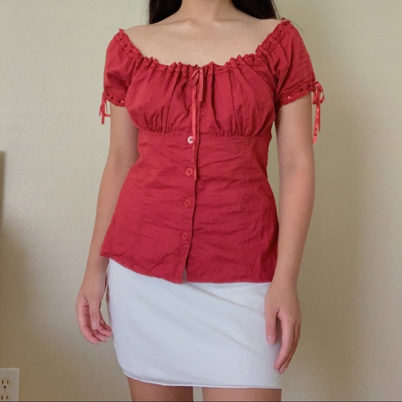 red ribbon milkmaid button up❤️ - Picture 3 of 3